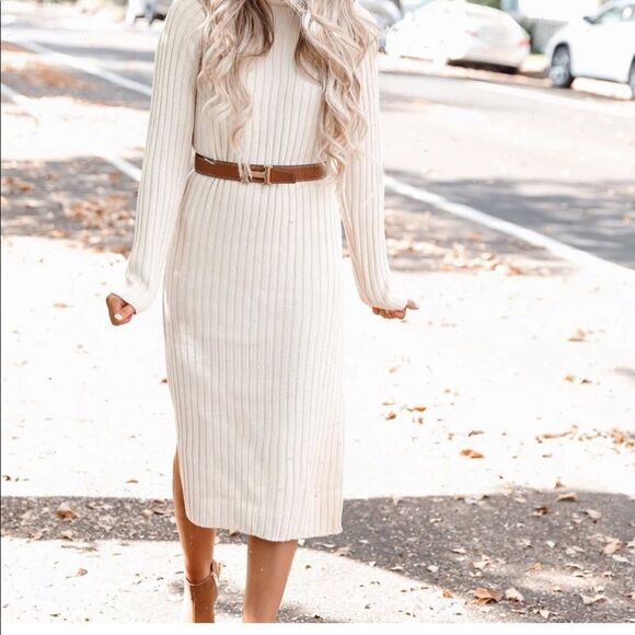 ✨HP✨Cream Ribbed Knit Midi Dress✨ - Picture 1 of 5